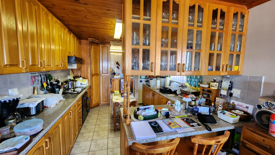 4 Bedroom Property for Sale in Dana Bay Western Cape